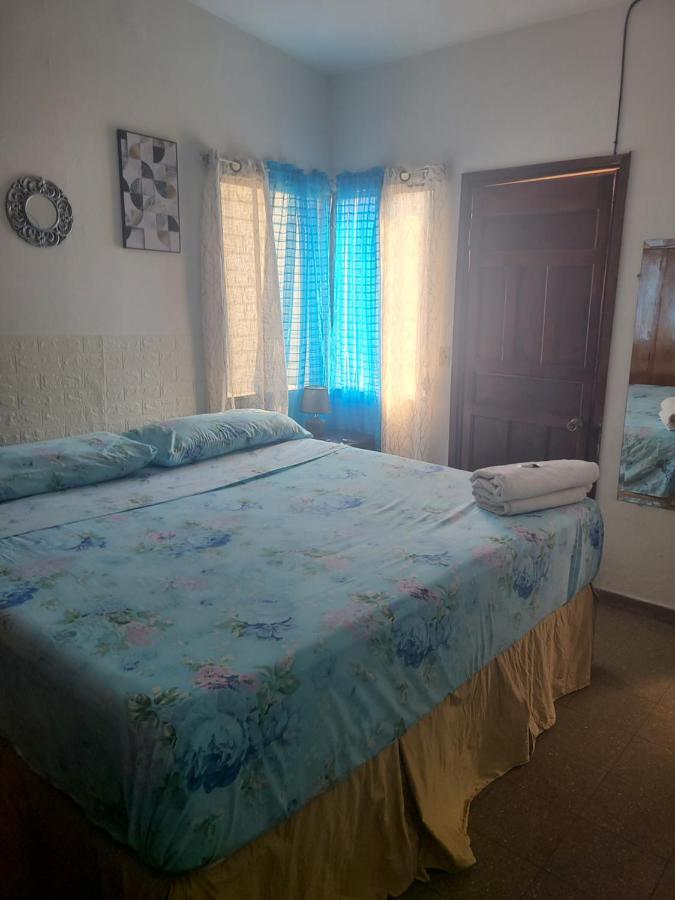 Hospedaje Casa De Luna Тегусигалпа Екстериор снимка